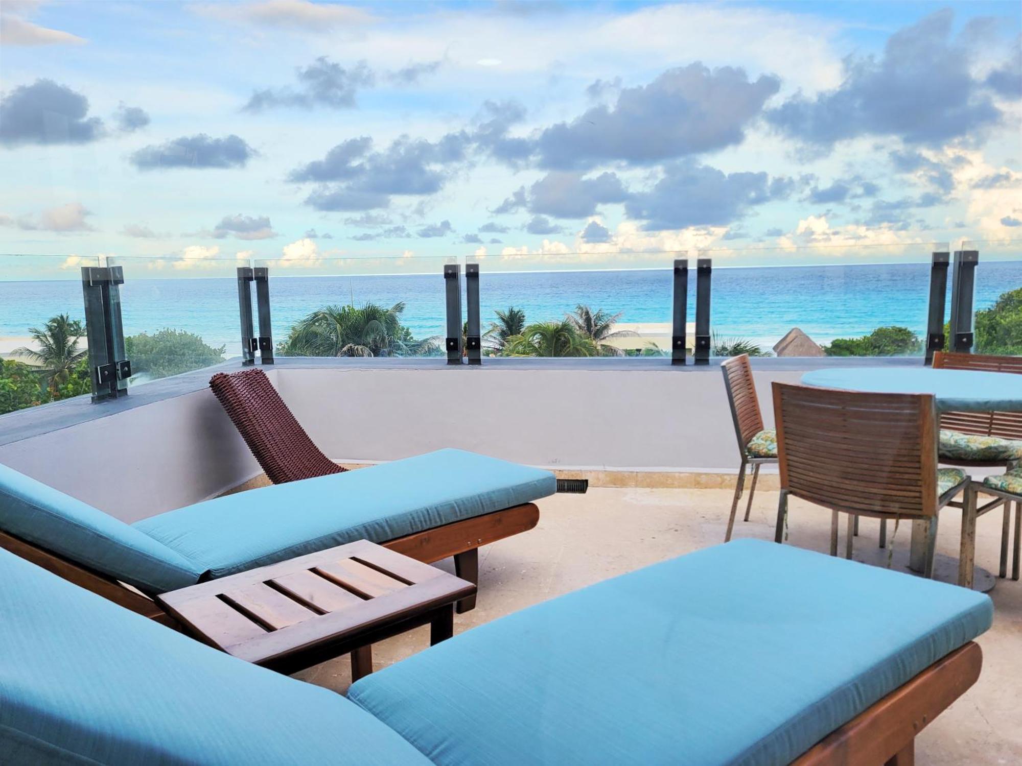 Beachfront Getaway Condo Cancún Buitenkant foto