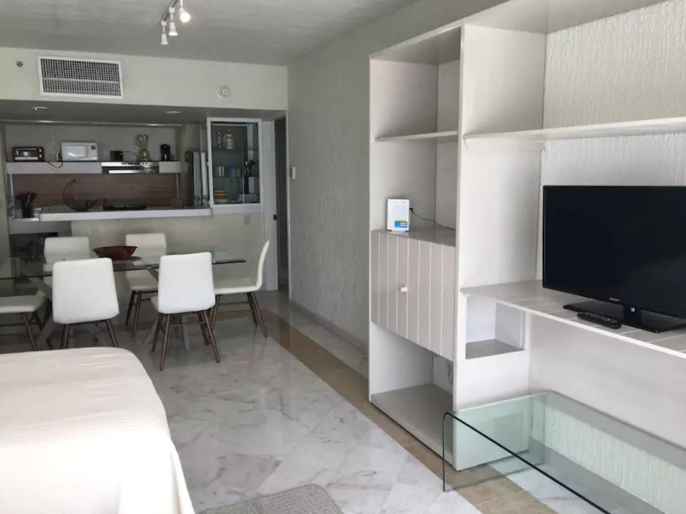 Beachfront Getaway Condo Cancún Kamer foto